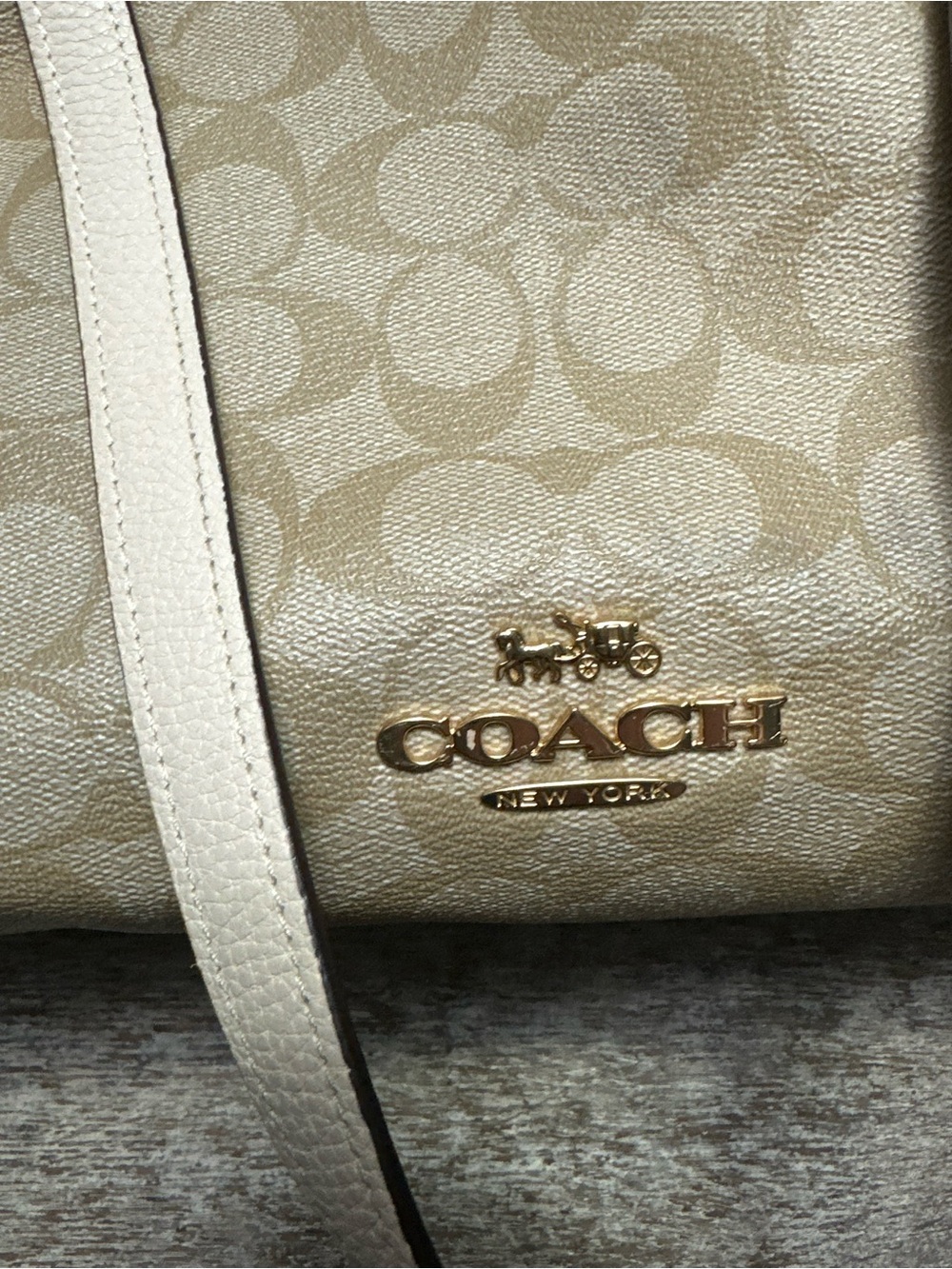 Coach Marian Tote Beige & White Sig Canvas with Snake-Print Handles/w wallet inc - Picture 12 of 16